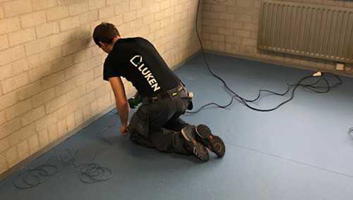 Een nieuwe vloer in de kantine